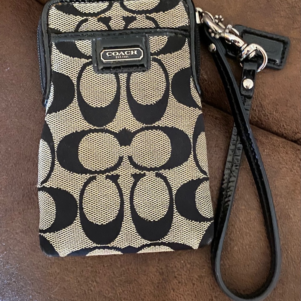 Ladies Coach wallet/case